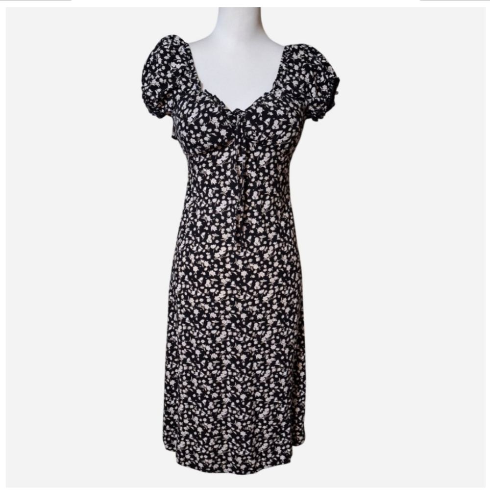 Milkmaid Y2K dark floral romantic whimsigoth fairy grunge festival cottage boho